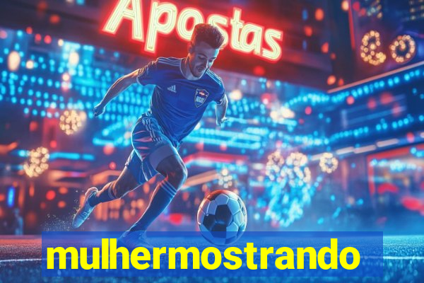 mulhermostrandoopeito
